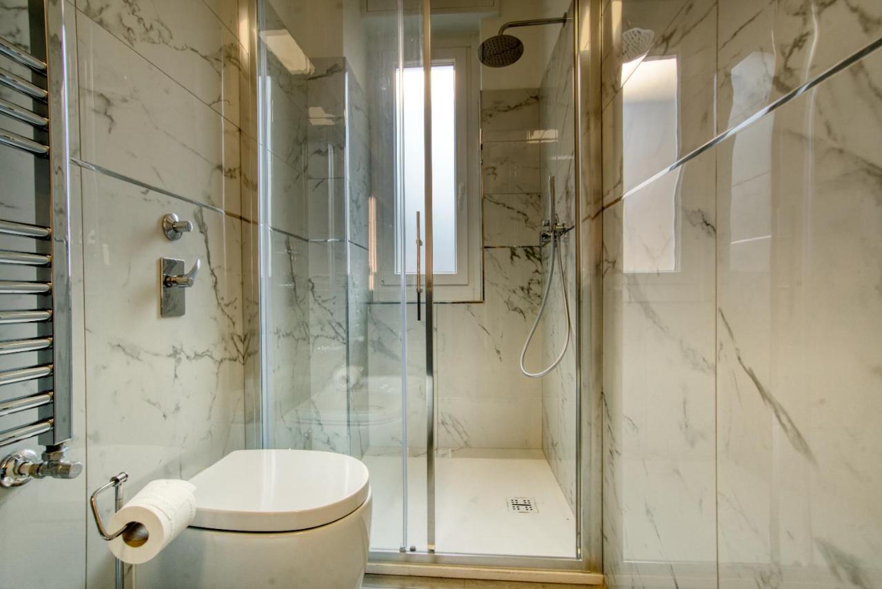CaseOspitali - CASA JANAS - super trilocale in zona prestigiosa a Milano Esterno foto